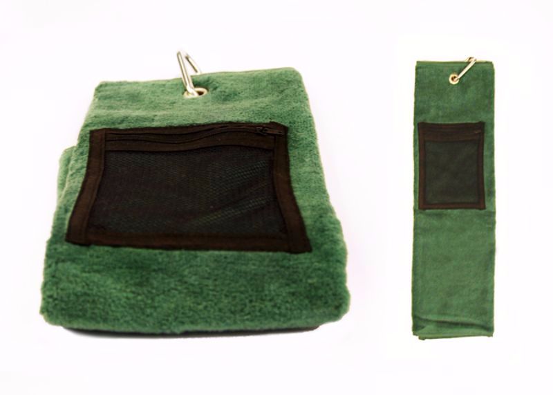 Golftowel with pouch